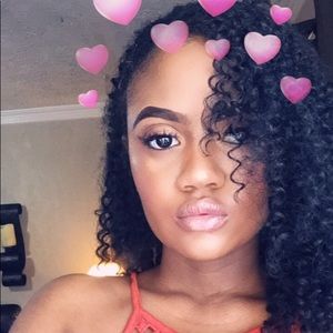 Meet your Posher, Leola